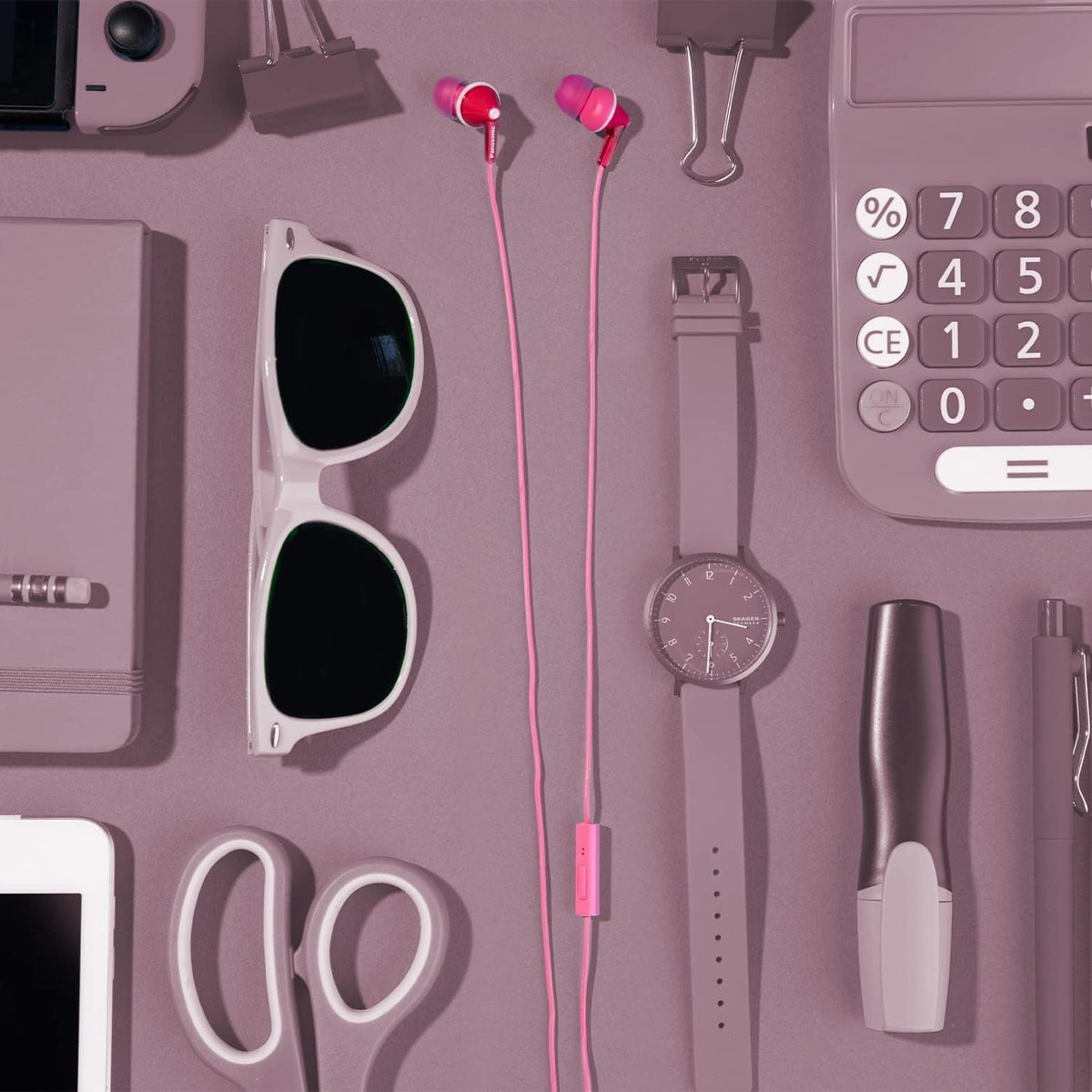 Panasonic ErgoFit Wired Earbuds With Microphone, 3.5mm Jack Wired Headphones with Mic and Call Controller, Ergonomic Custom-Fit Earpieces (S/M/L), for Phones and Laptops - RP-TCM125-P (Pink)