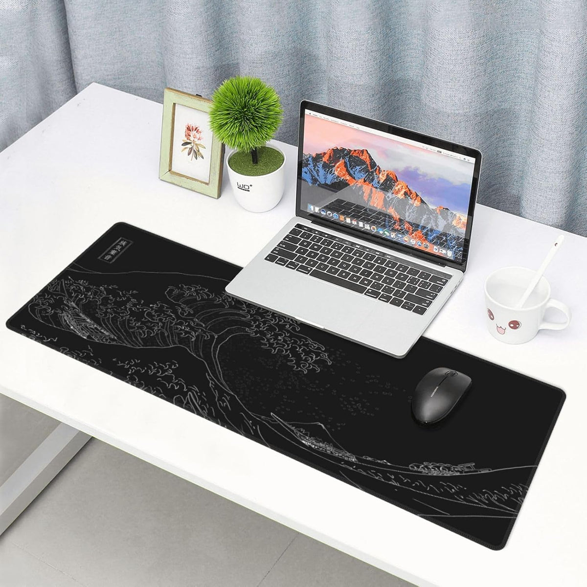 Japanese Gaming Mouse Pad Black Mouse Pad Kanagawa Large Mousepad Non-Slip Rubber Base Waterproof with Stitched Edges for Gaming Office Home, 31.5x11.8 Inch (Black Wave)
