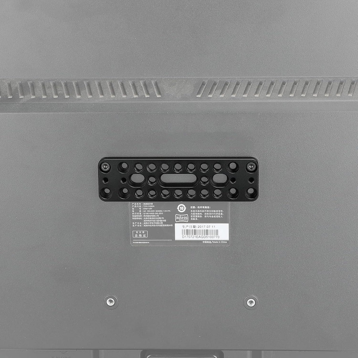 1/4"-20 3291 CAMVATE VESA Monitor Mounting Plate with Threads